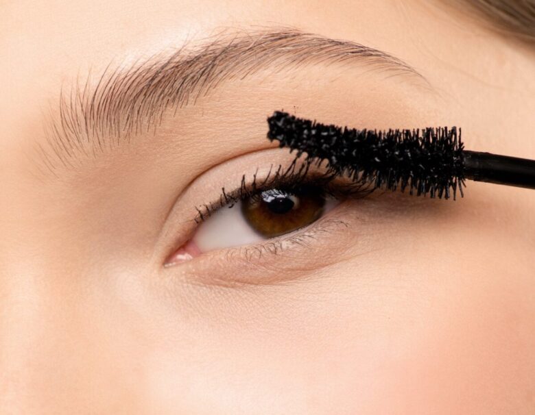 Gli errori di make up che rischiano di farti sembrare più vecchia! Gli errori di make up che rischiano di farti sembrare più vecchia!