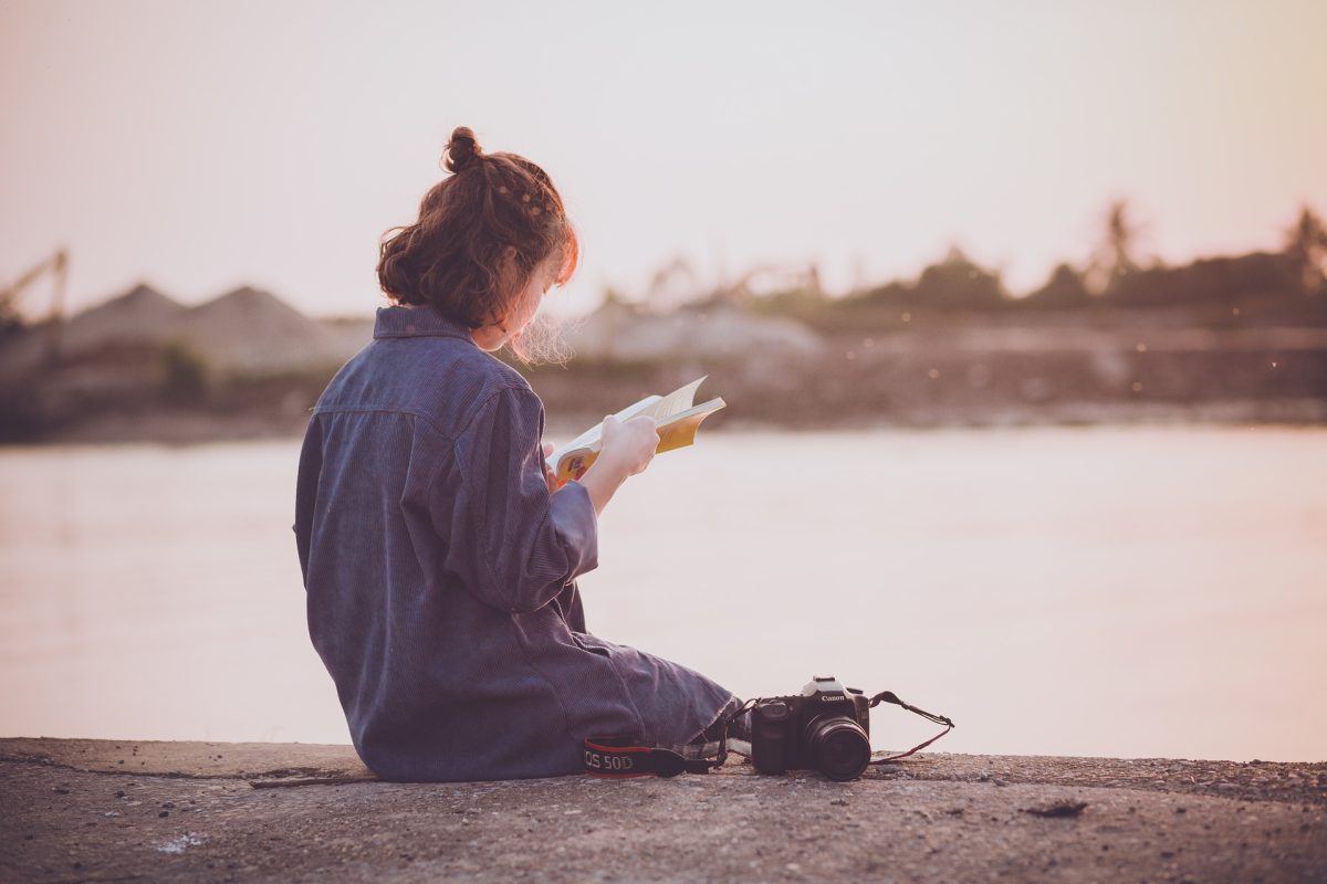 Galleria foto '4 libri perfetti da leggere sotto l’ombrellone. Ecco i Titoli da non perdere…' - foto 3