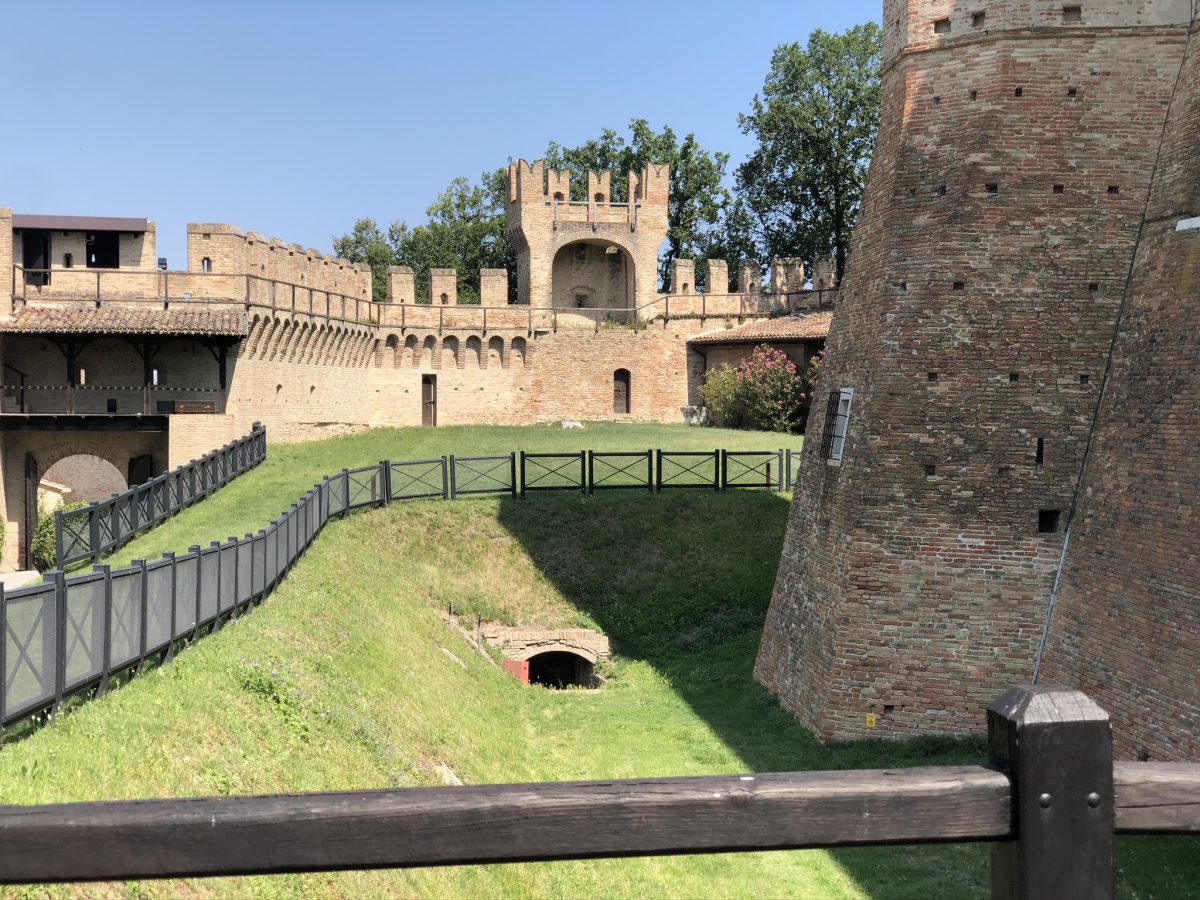 Galleria foto 'Riviera Romagnola: 5 consigli da seguire per un weekend all’insegna del Romanticismo!' - foto 6