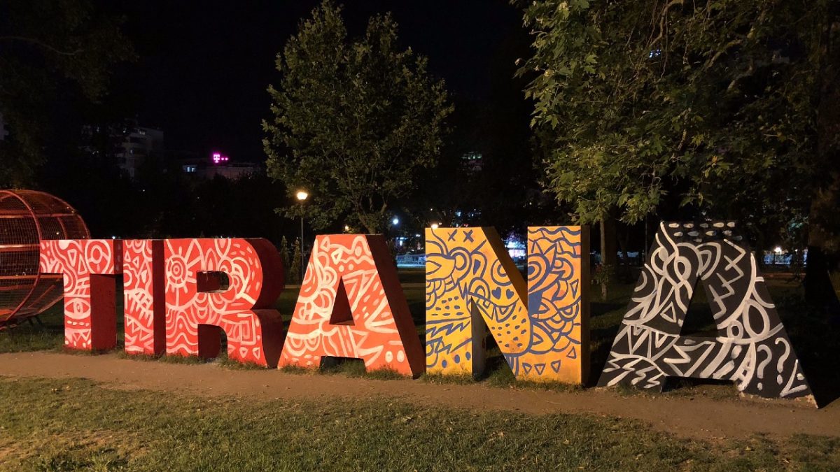 Tirana: 6 buoni motivi per visitare la splendida capitale Albanese