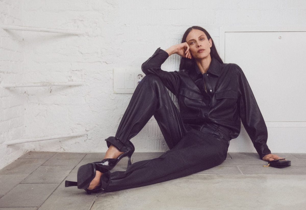 Galleria foto '10 capi e accessori imperdibili della nuova collezione Mango: acquisti perfetti per l’autunno-inverno!' - foto 3