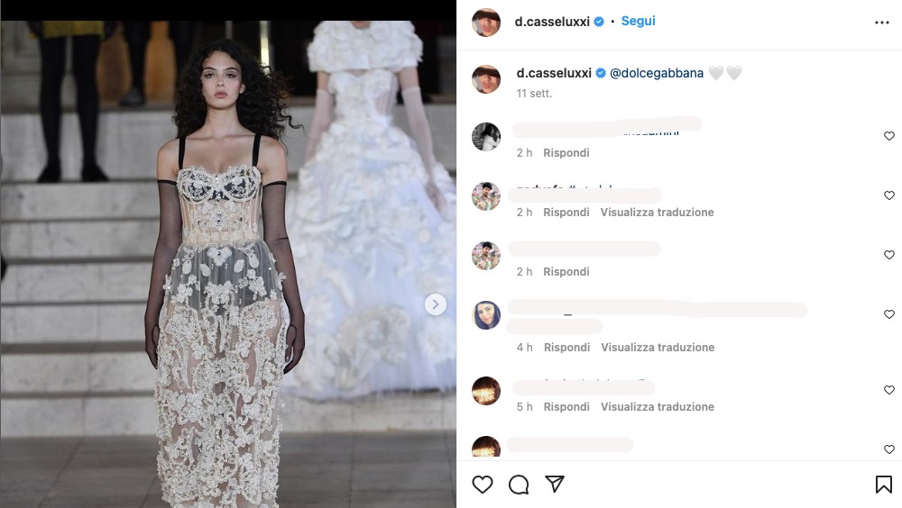 Galleria foto 'Deva Cassel, la figlia di Monica Bellucci monopolizza l’attenzione in passerella' - foto 1