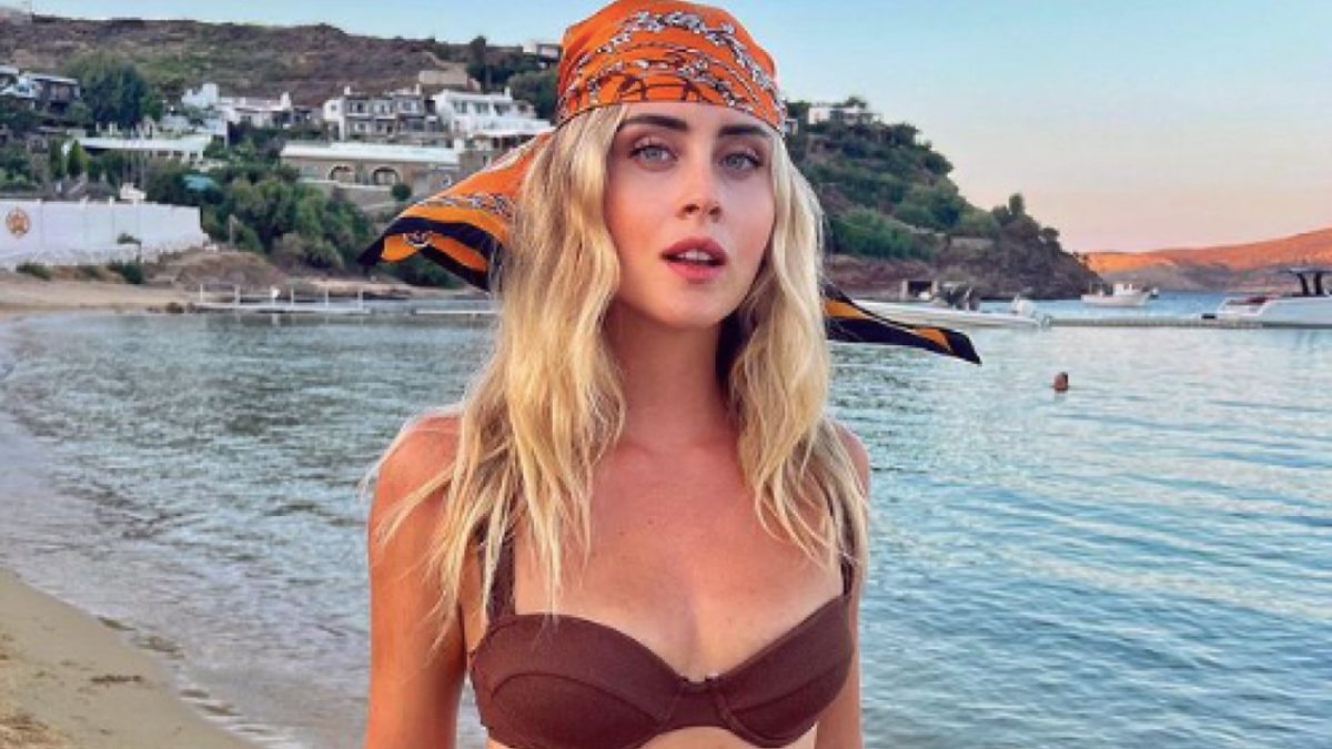 Valentina Ferragni fa impazzire il web con la montatura cat eye!