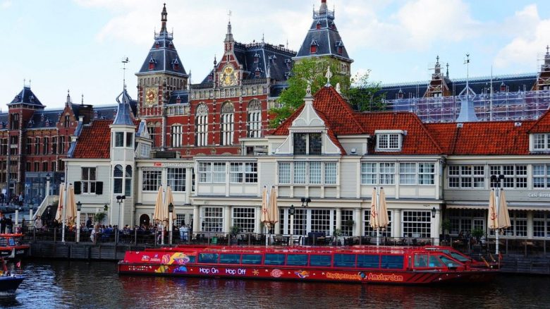 stazione ferroviaria Amsterdam