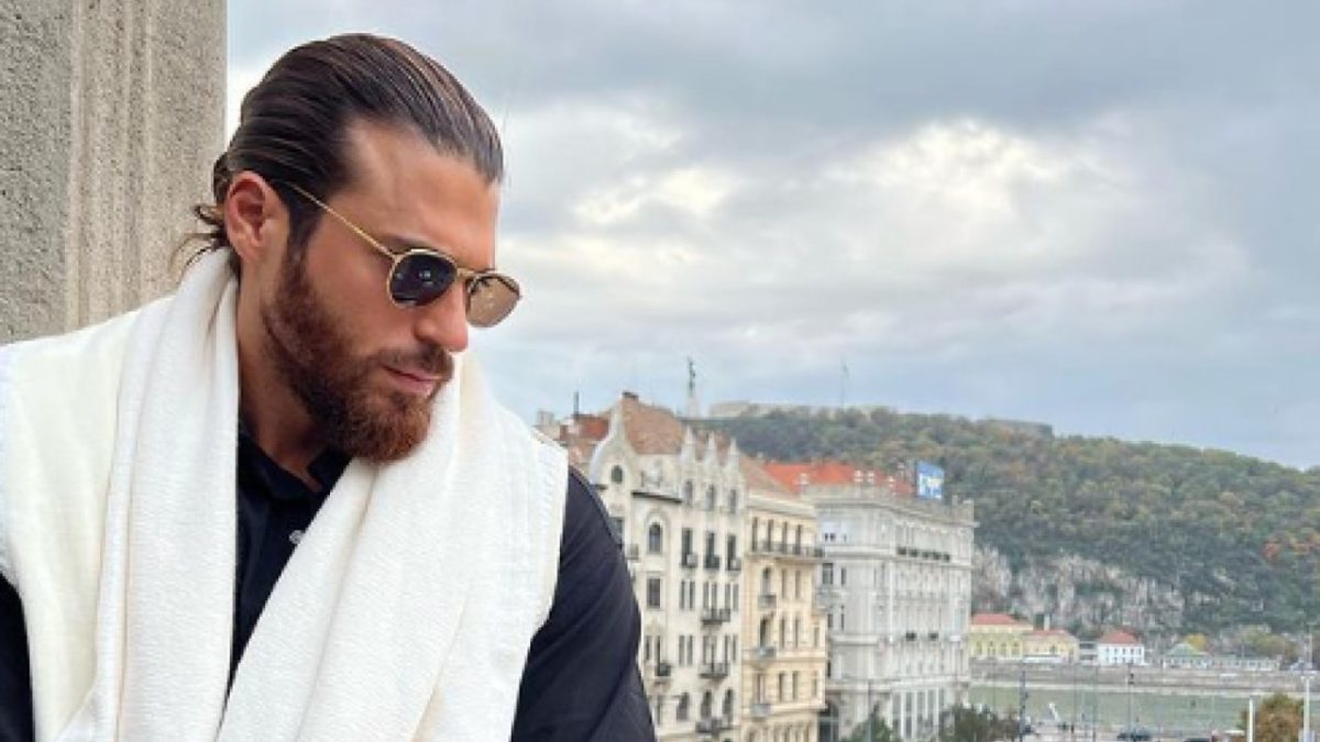 Can Yaman sexy come non mai: la foto è da svenimento