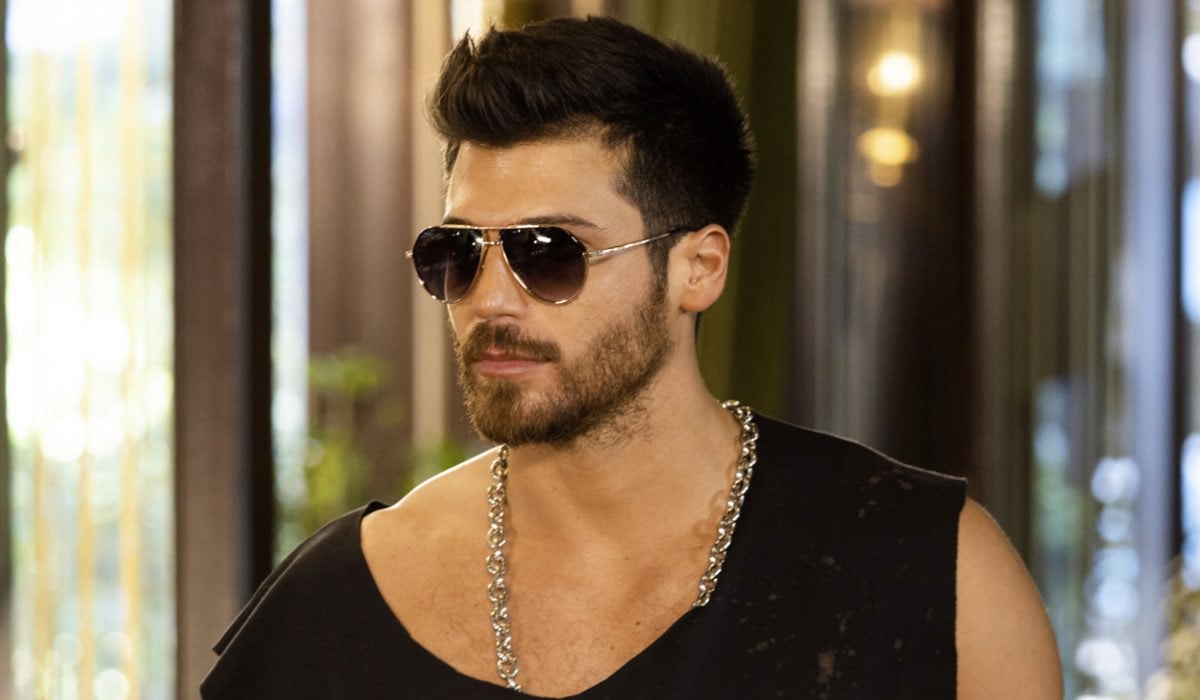 Galleria foto 'Can Yaman, tutti gli hair style dell’attore turco!' - foto 3