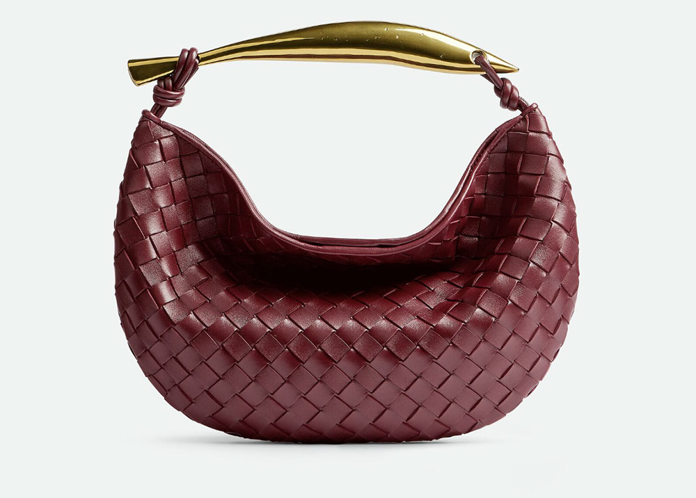 Galleria foto 'Moda alla mano: le 7 più belle handbags della stagione. Da non perdere!' - foto 7