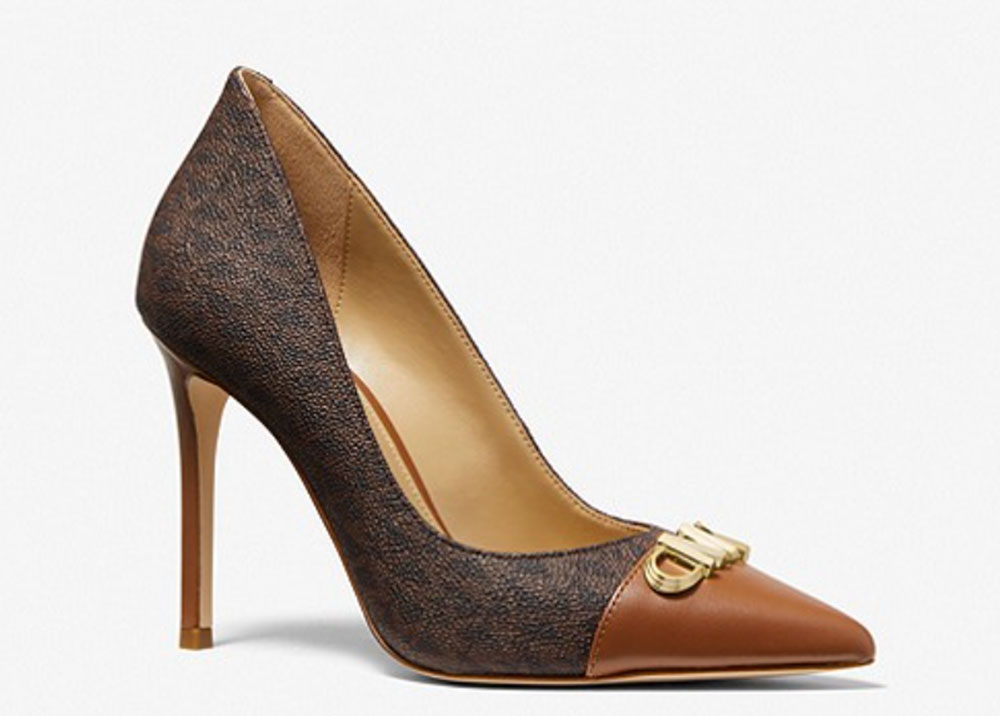 Galleria foto '6 Décolleté firmate per look super chic. Ecco le più belle!' - foto 2