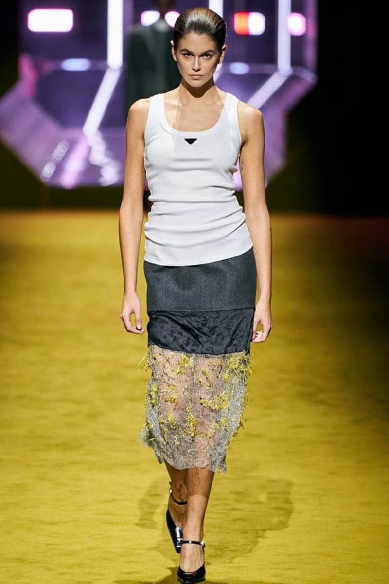 Galleria foto 'Prada lancia la finta Mini: 5 gonne per l’autunno da avere assolutamente!' - foto 4