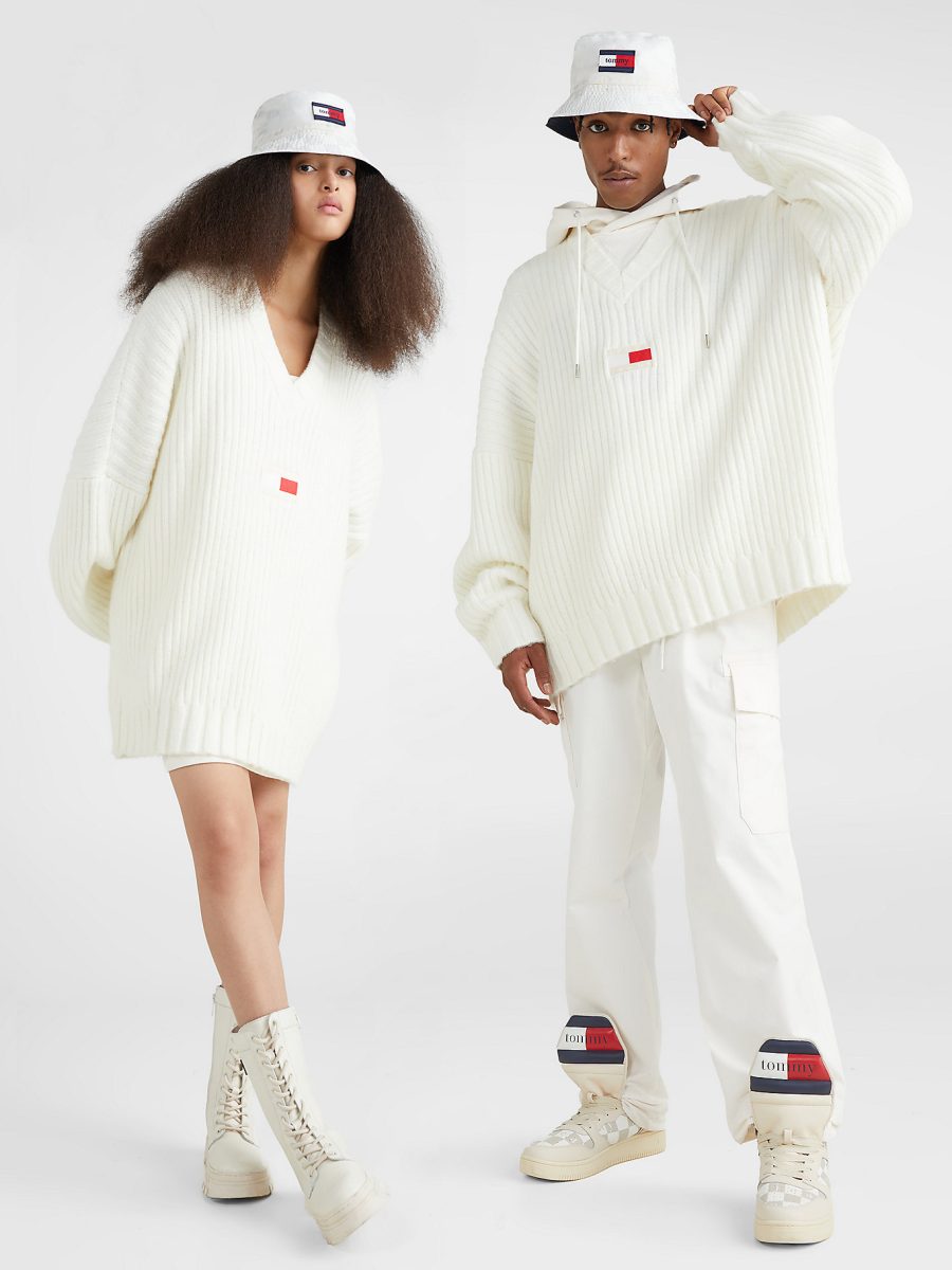 Galleria foto 'Tommy Hilfiger, Nuove Collezioni: 8 capi e accessori da non perdere!' - foto 2