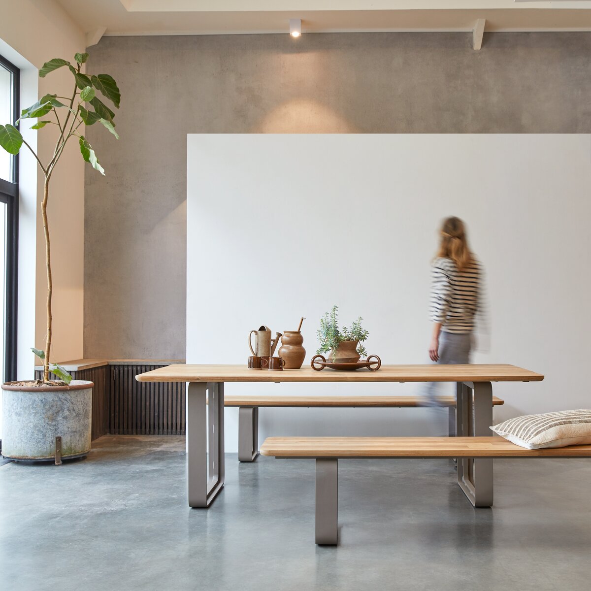 Galleria foto 'Tikamoon: 5 bellissimi Tavoli in Legno del brand d’arredamento francese' - foto 4