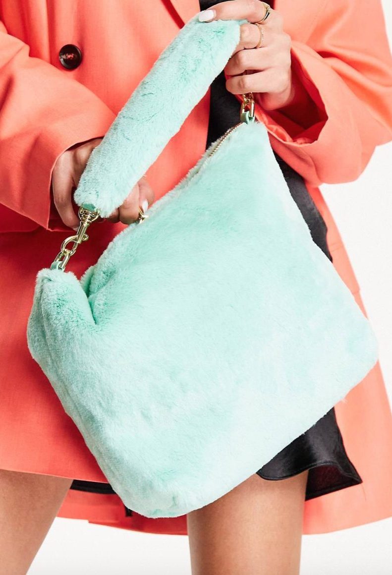 Galleria foto 'Autunno su Asos, fino all’80% di sconto: 8 borse in saldo davvero imperdibili!' - foto 5