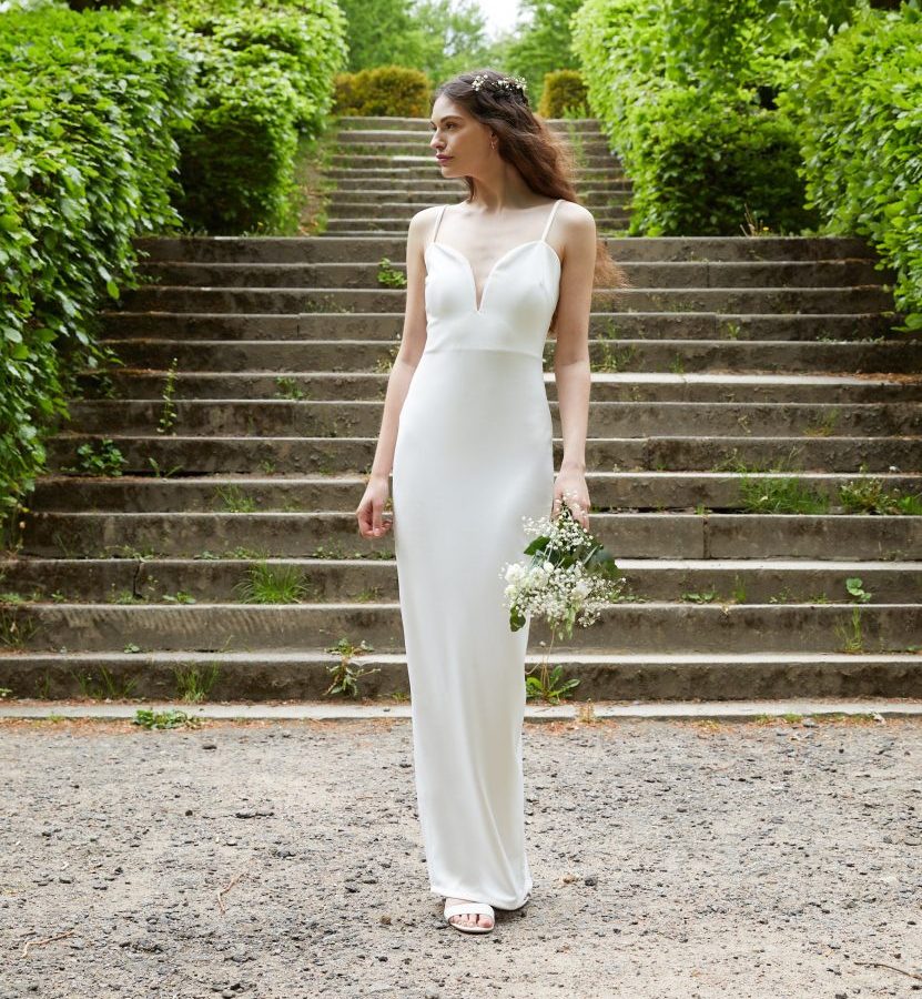 Galleria foto 'Abito da Sposa low cost: 7 vestiti imperdibili da acquistare su Zalando!' - foto 6