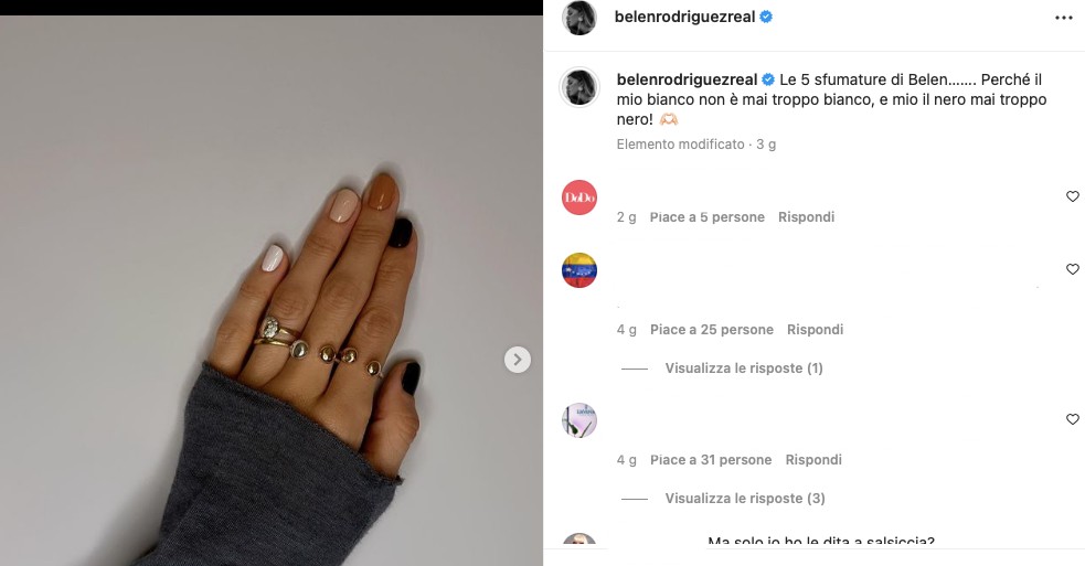 Galleria foto 'Belen Rodriguez, la nuova manicure fa impazzire tutti!' - foto 1