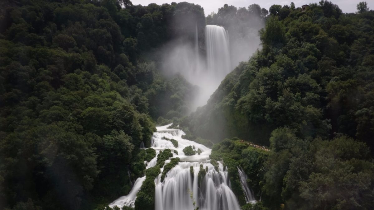 Le 5 Cascate più belle d’Italia. Non lasciatevele sfuggire!