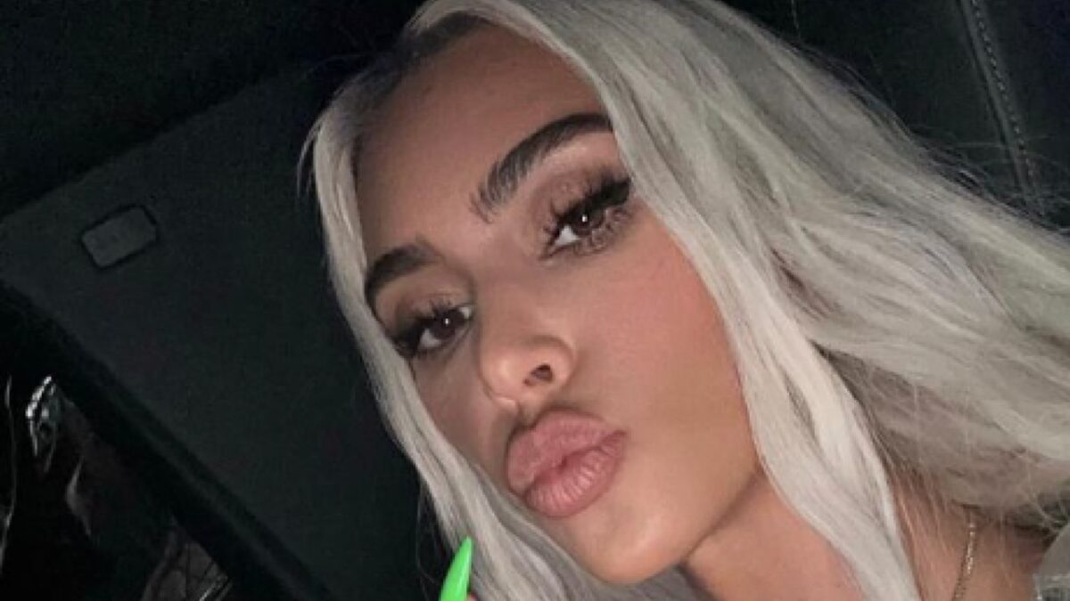 Kim Kardashian annuncia l’addio a Balenciaga dopo lo scandalo sui minori