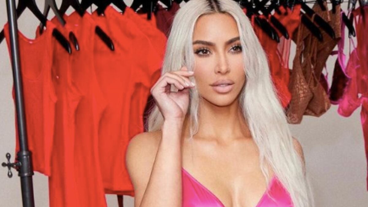 Kim Kardashian è spettacolare, intimo striminzito e foto sensuali