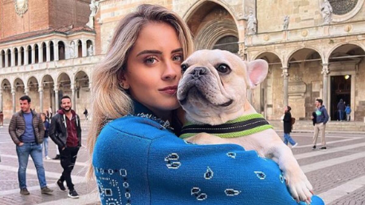 Valentina Ferragni gioca con le trasparenze: look audace, pioggia di complimenti per lei!