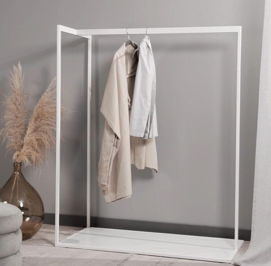 Galleria foto 'Total White per una Casa elegante e raffinata: 8 Mobili firmati Westwing Collection' - foto 1