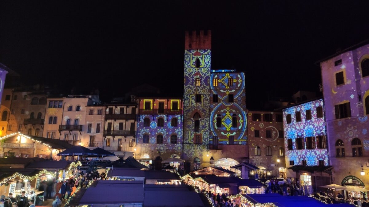 La magia del Natale ad Arezzo: il Mercato Tirolese e altre 5 attrazioni da non perdere