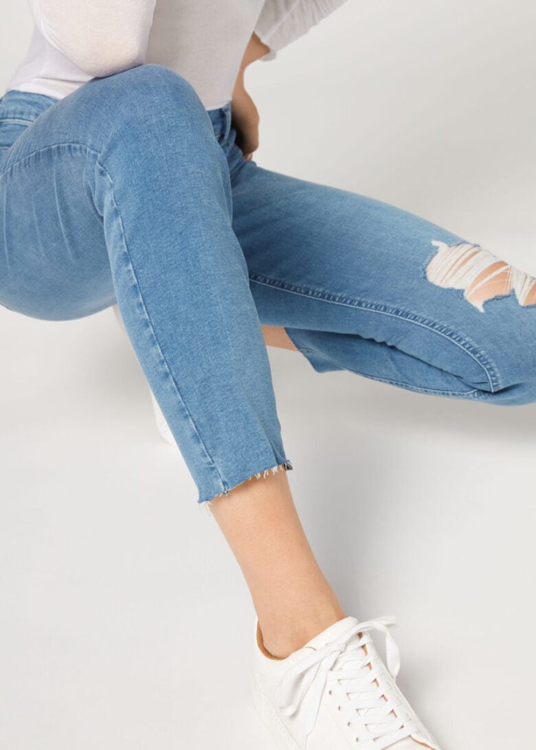 jeans strappati Calzedonia