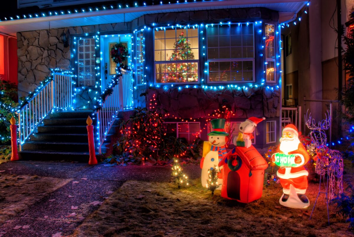 Galleria foto 'Decorare la Casa per le feste di Natale: 7 idee da copiare per portare la Magia a casa tua!' - foto 2