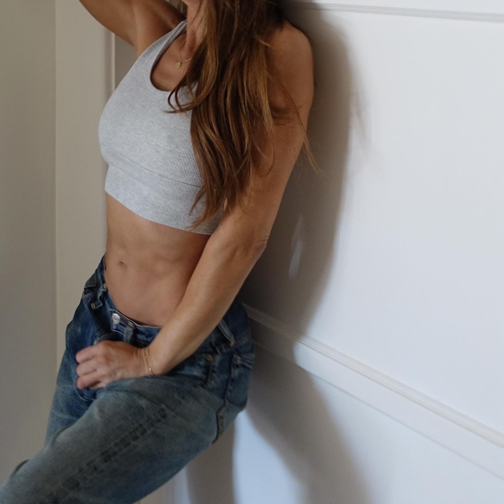 Galleria foto 'Elisabetta Canalis, look semplice e sensuale' - foto 2