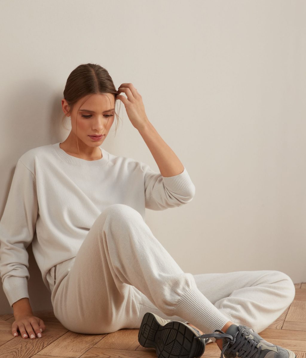 Galleria foto 'Tute in maglia, un trend comfy chic da non perdere: I 6 modelli più belli!' - foto 4