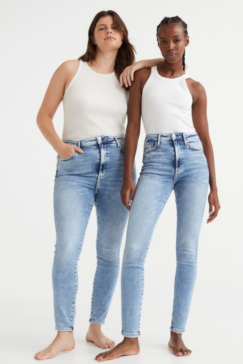 Galleria foto 'Pantaloni skinny, must have del guardaroba femminile: 6 modelli davvero imperdibili!' - foto 1