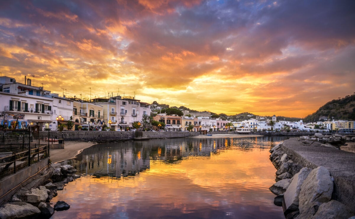 Galleria foto 'Borghi e libri famosi. 5 luoghi in Italia divenuti celebri grazie a un romanzo' - foto 2