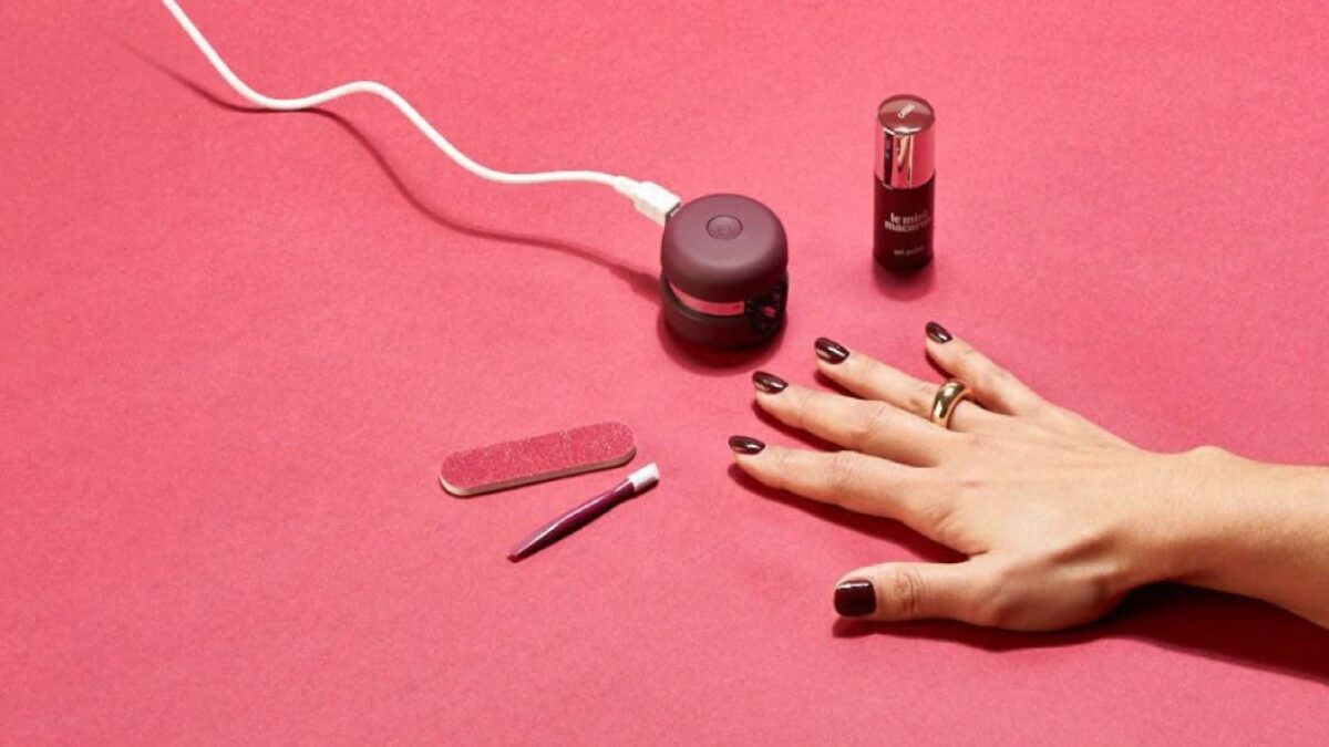 Manicure Fai da te con Mini Macaron: 4 kit semipermanente davvero imperdibili!