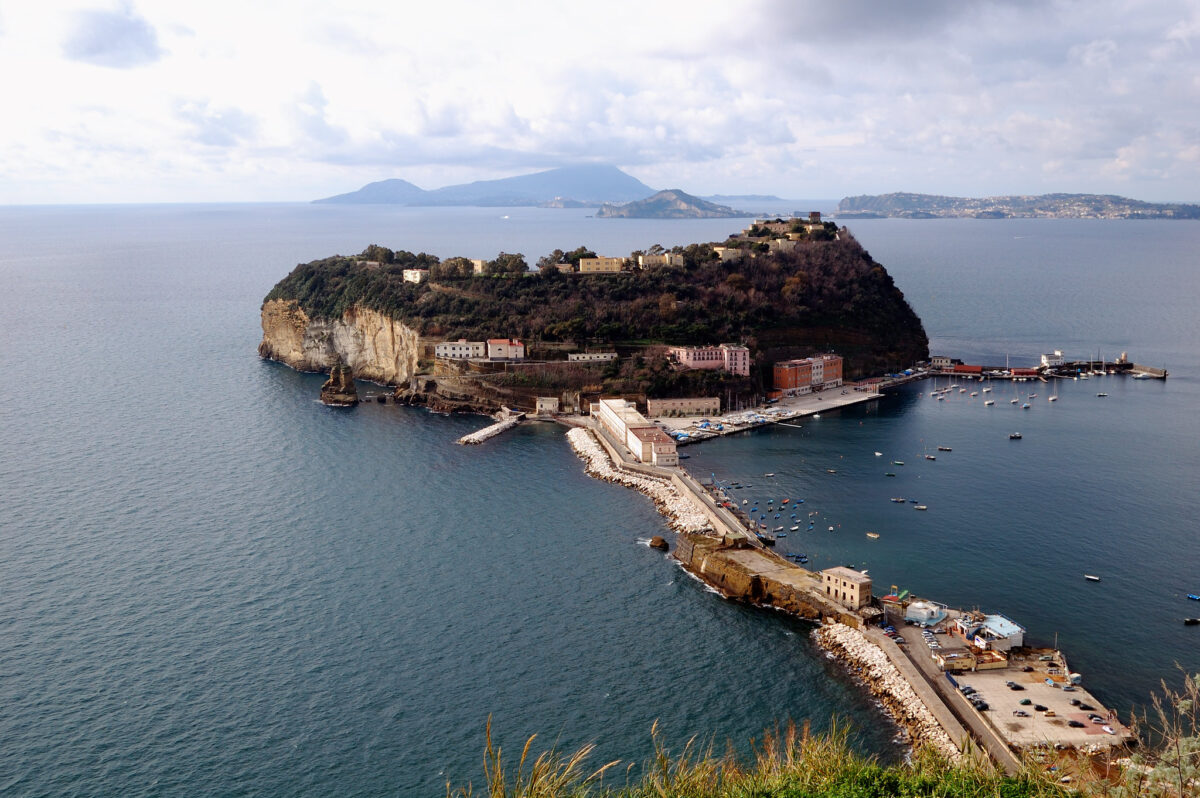 Galleria foto 'Borghi e libri famosi. 5 luoghi in Italia divenuti celebri grazie a un romanzo' - foto 5