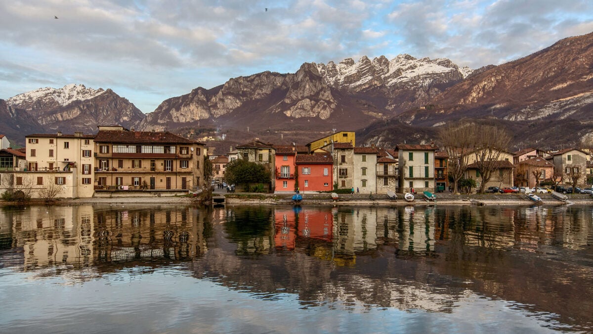 Galleria foto 'Borghi e libri famosi. 5 luoghi in Italia divenuti celebri grazie a un romanzo' - foto 3