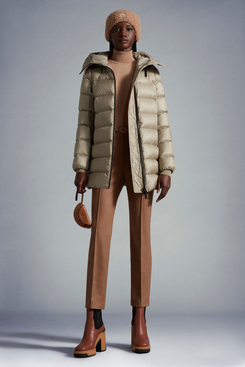 Galleria foto 'Moncler, il Piumino per eccellenza: 8 modelli imperdibili!' - foto 2