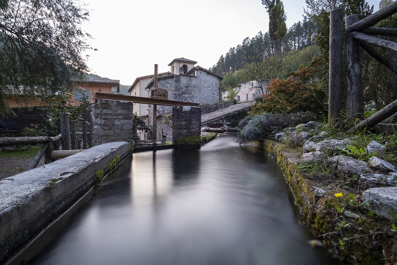 Galleria foto 'Rasiglia: 5 cose da fare e da vedere nella piccola Venezia d’Umbria' - foto 3