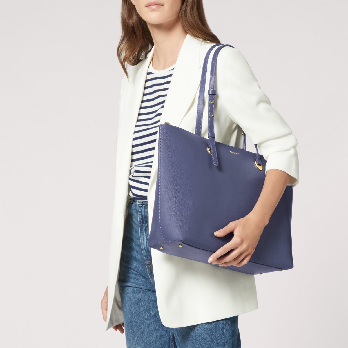 Galleria foto 'Coccinelle: 7 Borse bellissime tra grandi Classici e Novità' - foto 5