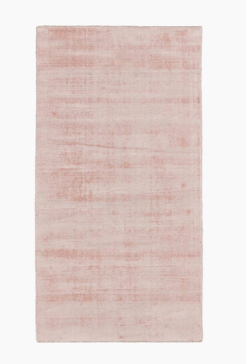 Galleria foto 'Salotto Total Pink: 8 mobili e complementi dal sito Westwing per una Casa romantica' - foto 5