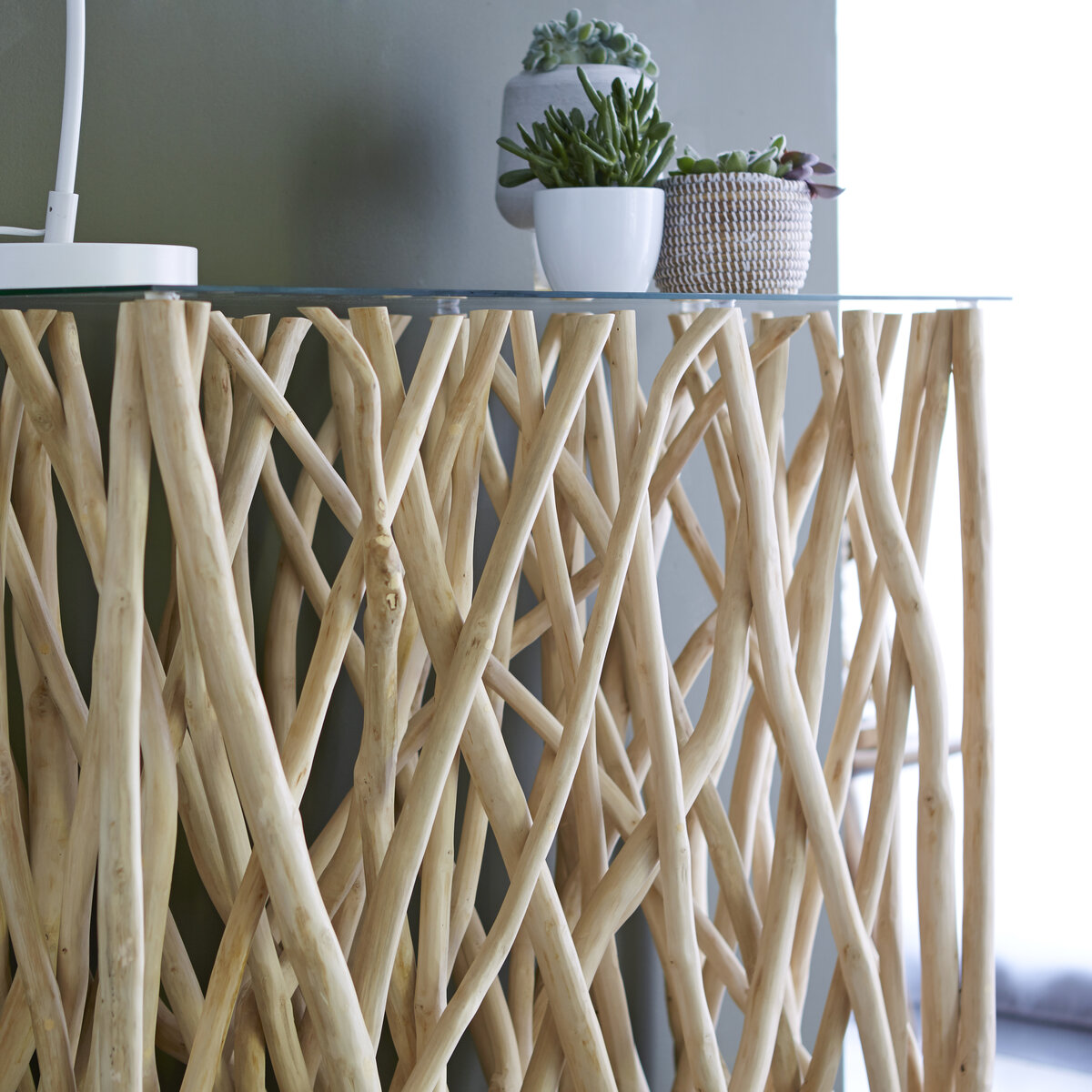 Galleria foto 'Come dividere e organizzare lo spazio in soggiorno: 5 Divisori originali. Idee da Copiare!' - foto 3