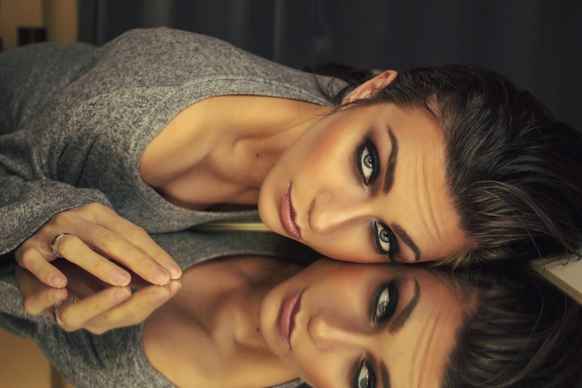 Galleria foto 'Smokey eyes, quali toni scegliere in base al colore degli occhi' - foto 3