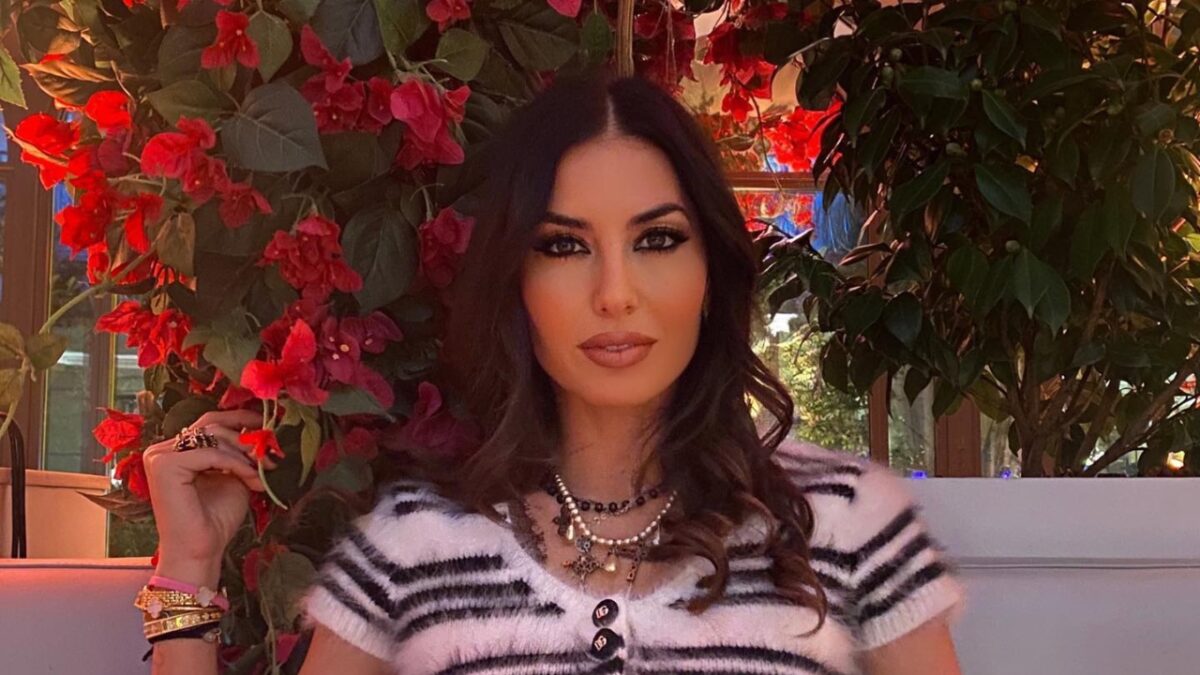 Elisabetta Gregoraci, look da urlo per la vacanza sulla neve! (FOTO)