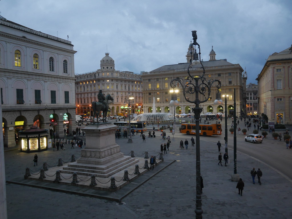 Galleria foto 'Capodanno nelle piazze Italiane: 6 città in cui trascorrere un ultimo dell’anno memorabile!' - foto 3