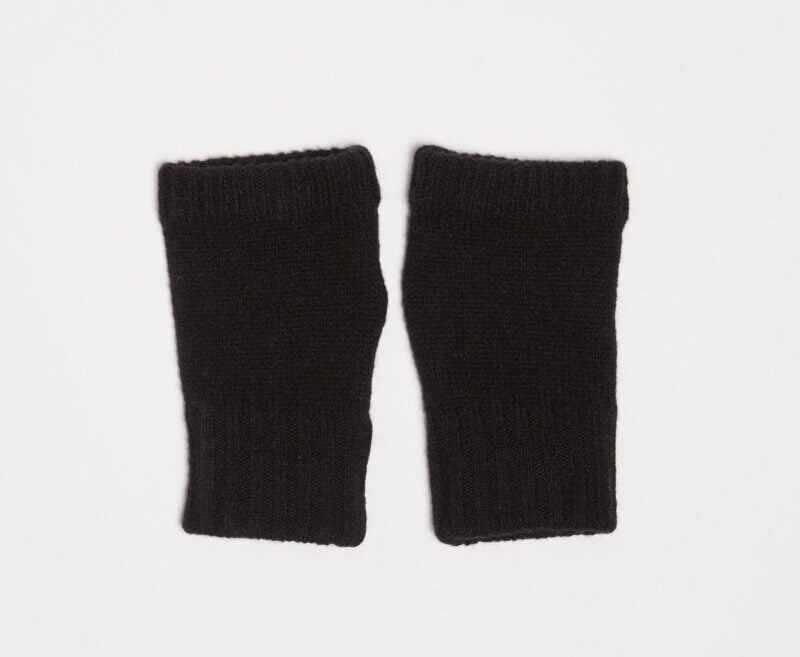 Galleria foto '9 Capi e Accessori firmati Carla G. per un outfit di gran classe!' - foto 5