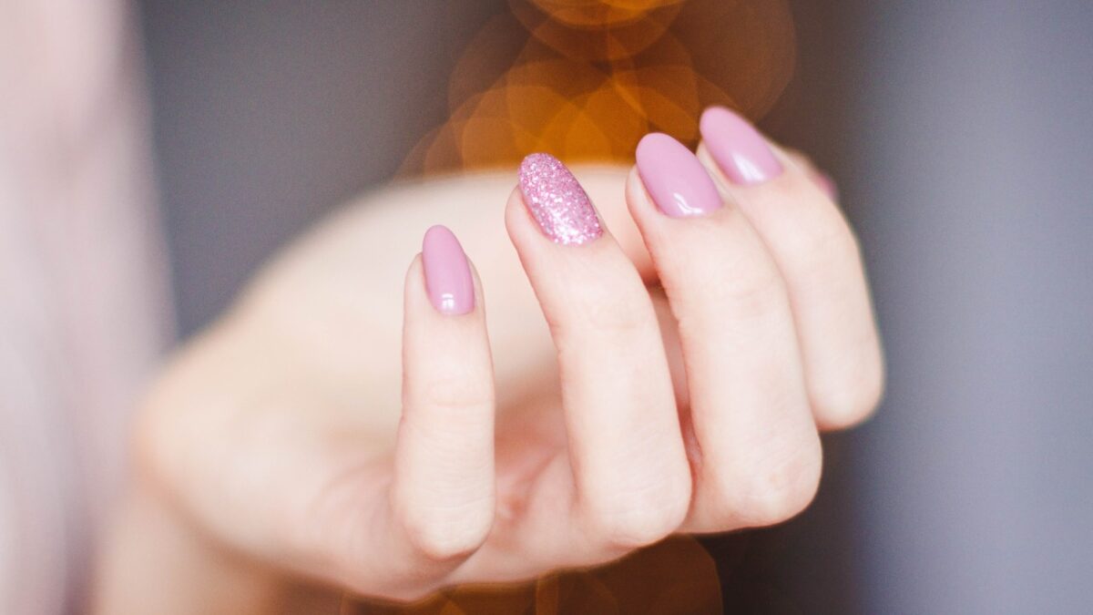 4 Manicure a tema capodanno. Unghie super glamour!