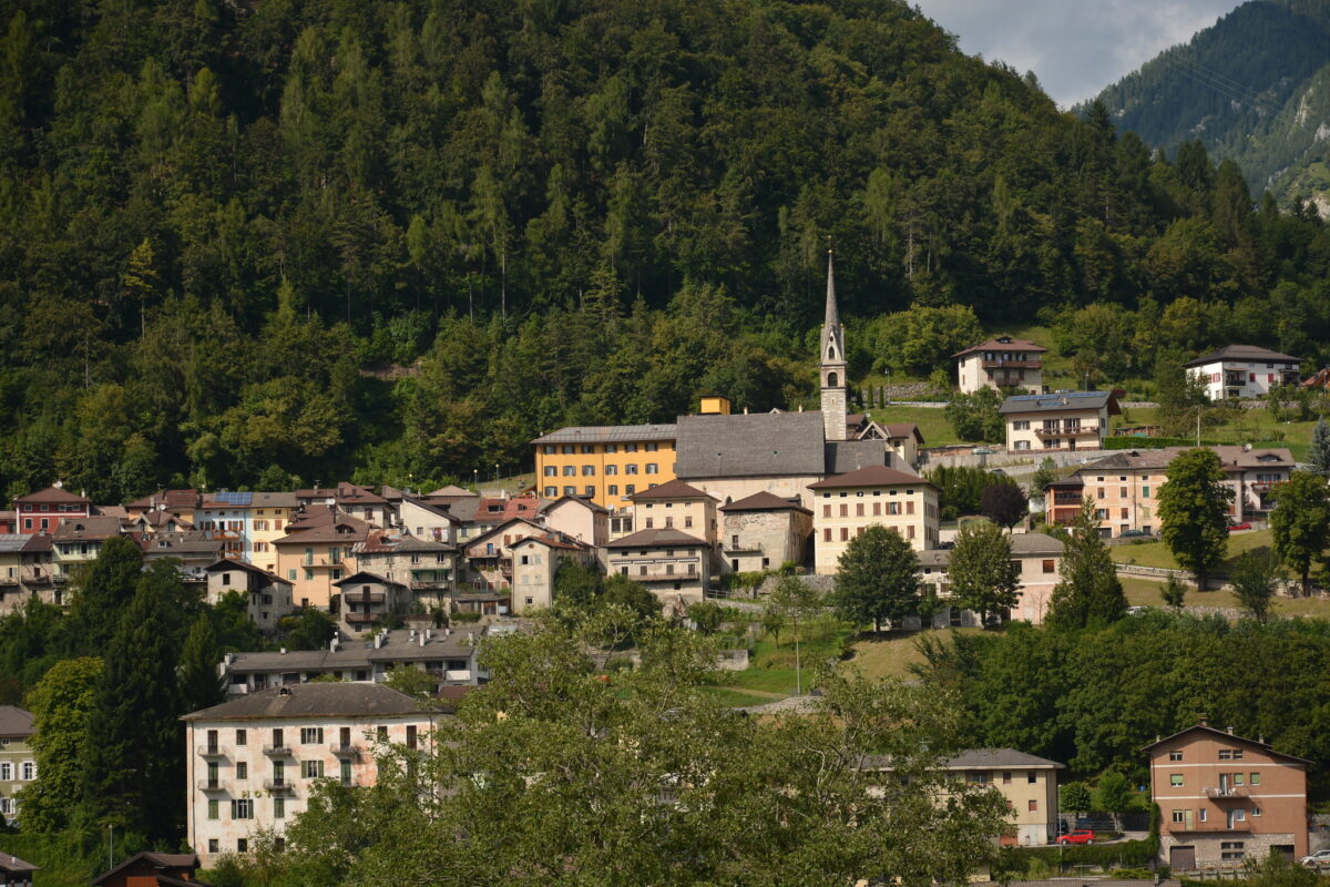 Galleria foto 'Valsugana: un viaggio tra Laghi, Montagne e incantevoli borghi' - foto 4