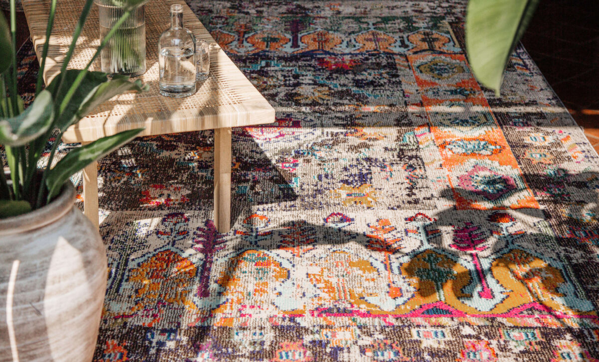 Galleria foto '6 Tappeti Raffinati e di Classe per arredare la zona living!' - foto 7