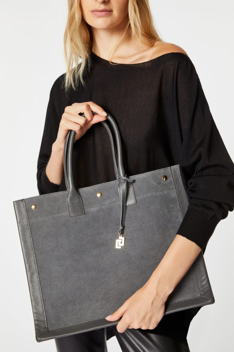 Galleria foto '9 Capi e Accessori firmati Carla G. per un outfit di gran classe!' - foto 7