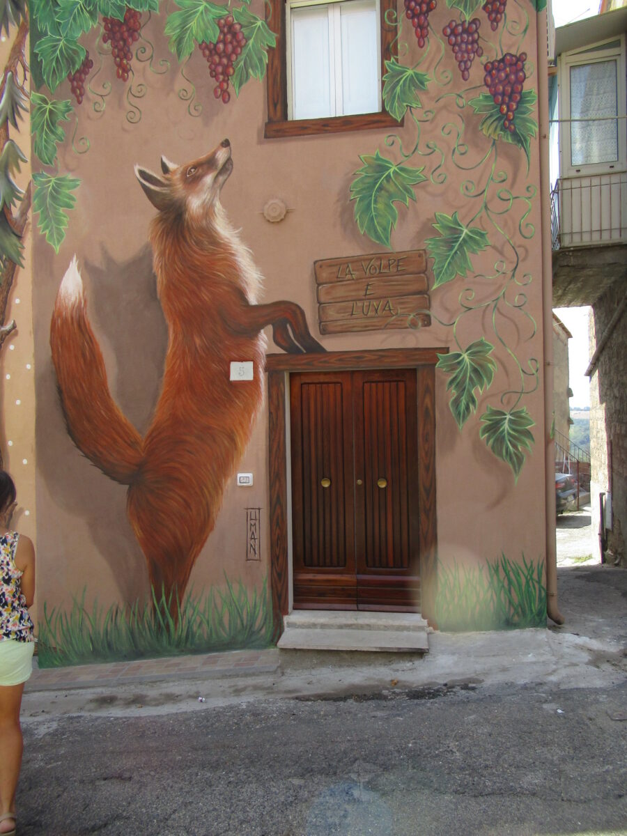 Galleria foto 'I Borghi dei murales e della street art. Ecco i 5 più belli da Nord a Sud…' - foto 4