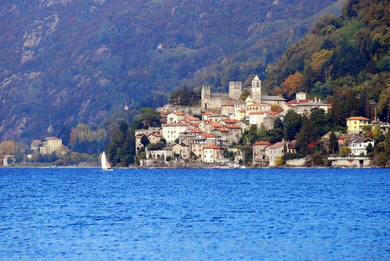 borgo lago di como