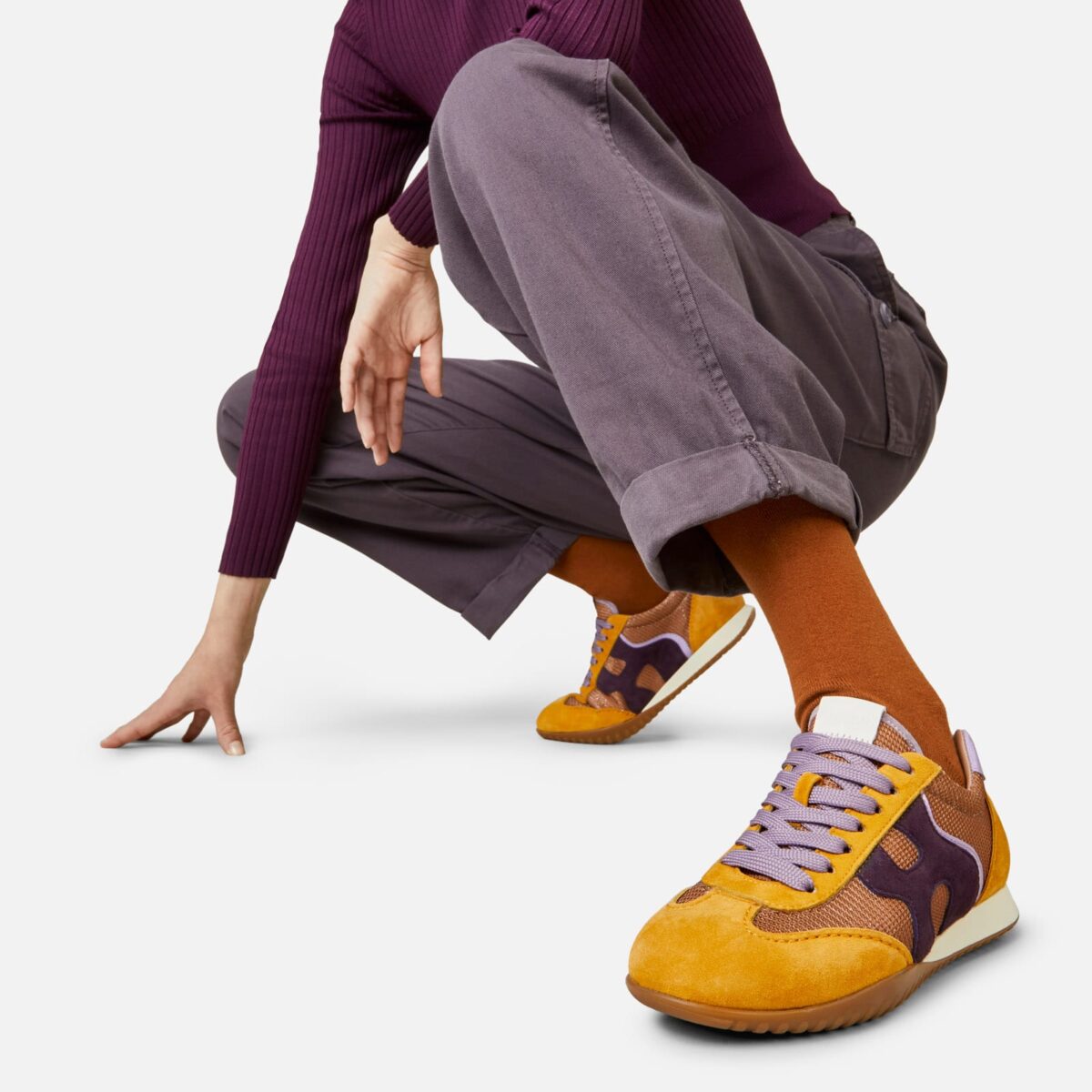 Galleria foto 'Hogan Saldi Invernali: 8 Sneakers imperdibili in super sconto!' - foto 4