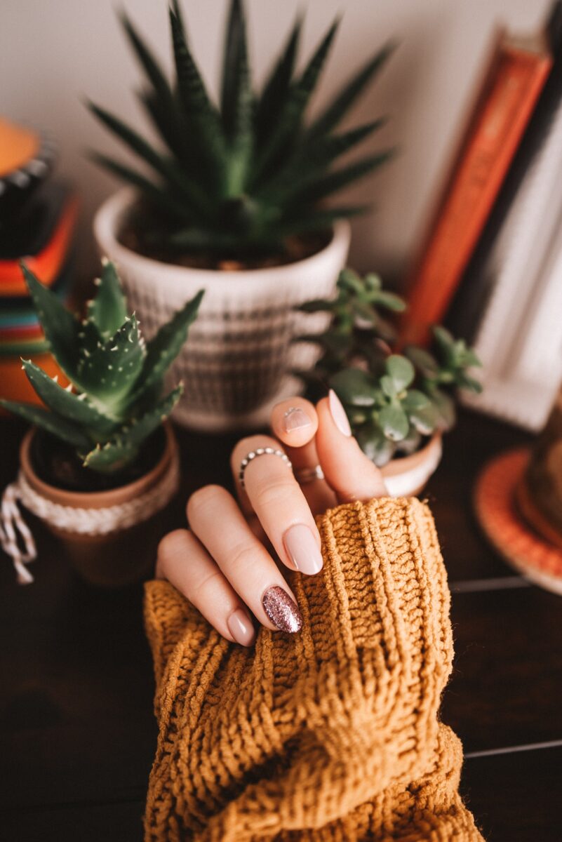 Galleria foto 'Unghie, i colori invernali: 8 Manicure di tendenza questo inverno' - foto 4